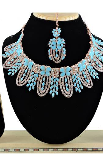 Turquoise designer function wear ad necklace set
