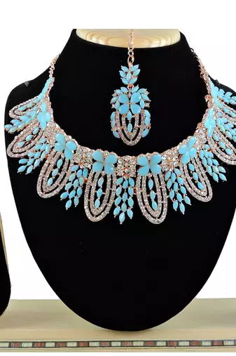 Turquoise designer function wear ad necklace set