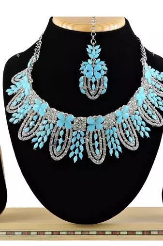 Turquoise designer function wear ad necklace set