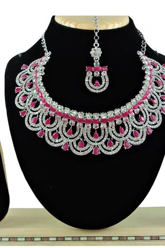 Red designer function wear ad necklace set