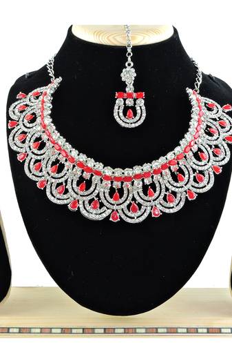 Red designer function wear ad necklace set