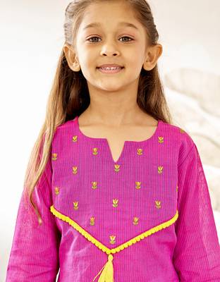 Girl's traditional raksha bandhan purple cotton kurta with thread embroidery floral design for festival wear 2