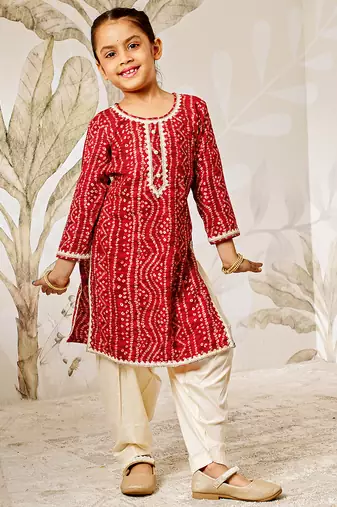 Girl's traditional red bandhani kurta patiala set with foil print bandhani for festival wear (22-30)