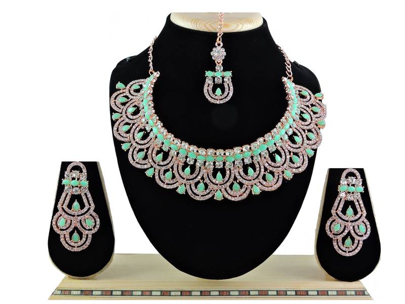 Green designer function wear ad necklace set