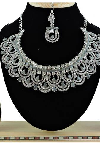 Grey designer function wear ad necklace set