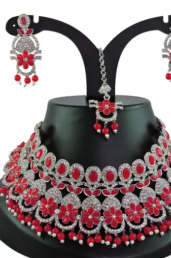 Red designer function wear ad necklace set