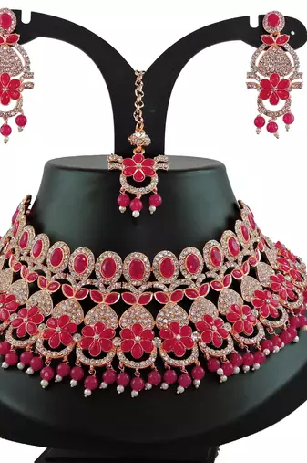 Red designer function wear ad necklace set