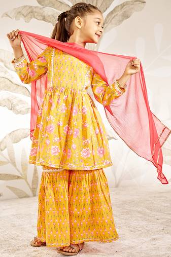 Girl's orange floral print kurta sharara set with dupatta - traditional raksha bandhan ethnic wear for kids (22-30)