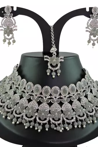 Grey designer function wear ad necklace set