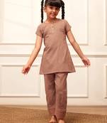 Girl's rose pink cotton yoga kurta set with straight pants for kids (age 9-15 years)