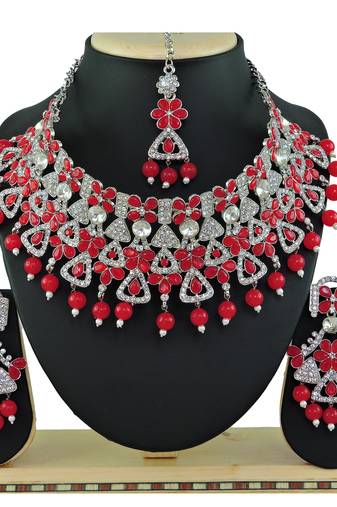 Red designer function wear ad necklace set