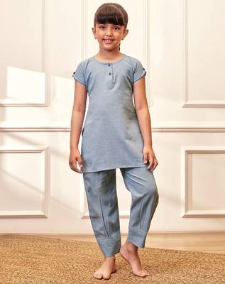 Girl's aqua cotton yoga kurta set with straight pants for kids (age 9-15 years) 3