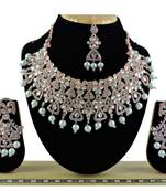 Multicolor designer function wear ad necklace set