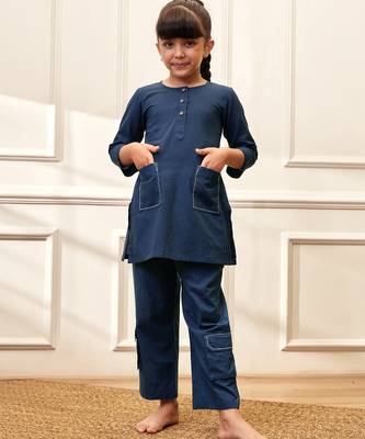 Girl's navy blue cotton kurta set with kantha embroidery 3