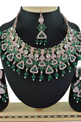 Green designer function wear ad necklace set