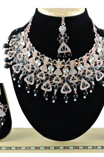 Black designer function wear ad necklace set