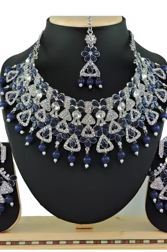 Blue designer function wear ad necklace set