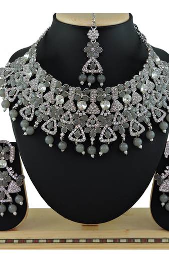 Grey designer function wear ad necklace set