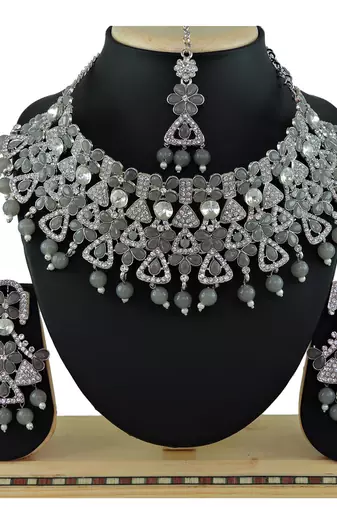 Grey designer function wear ad necklace set