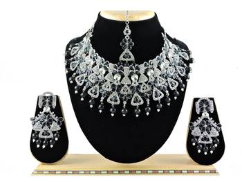 Black designer function wear ad necklace set 1