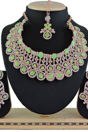 Multicolor designer function wear ad necklace set