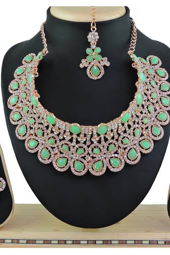 Green designer function wear ad necklace set