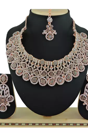 Grey designer function wear ad necklace set