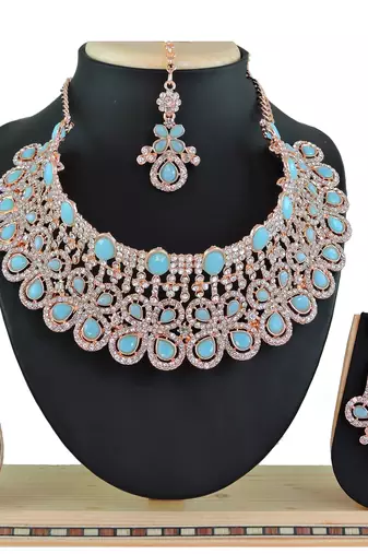 Turquoise designer function wear ad necklace set