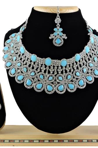 Turquoise designer function wear ad necklace set