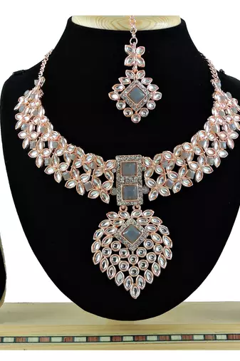 Grey designer function wear ad necklace set