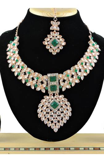 Green designer function wear ad necklace set