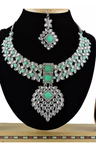 Green designer function wear ad necklace set