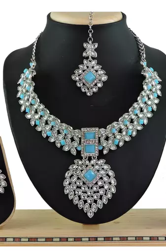 Turquoise designer function wear ad necklace set