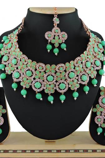 Green designer function wear ad necklace set
