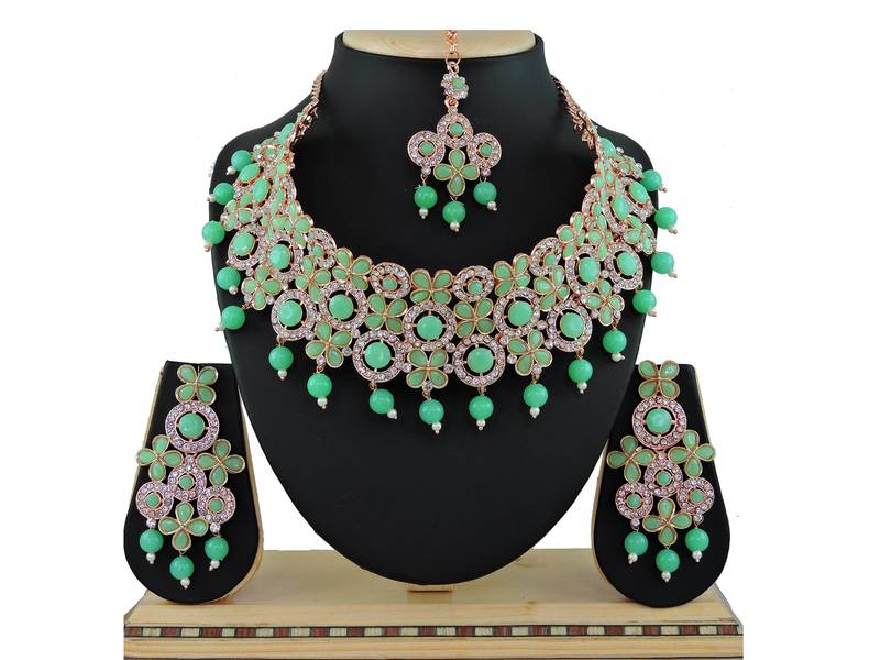 Green designer function wear ad necklace set