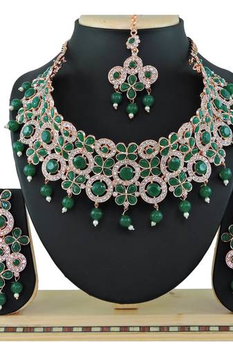 Green designer function wear ad necklace set