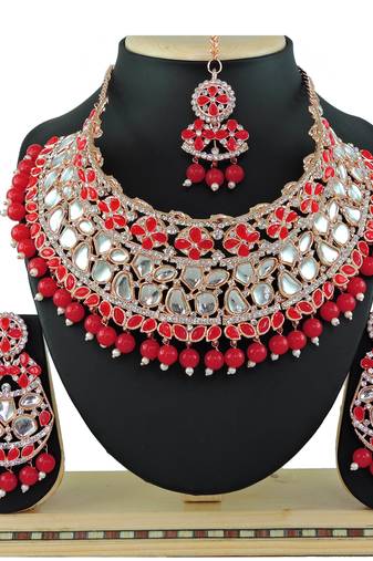 Red designer function wear ad necklace set