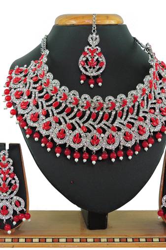 Red designer function wear ad necklace set