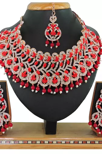 Red designer function wear ad necklace set