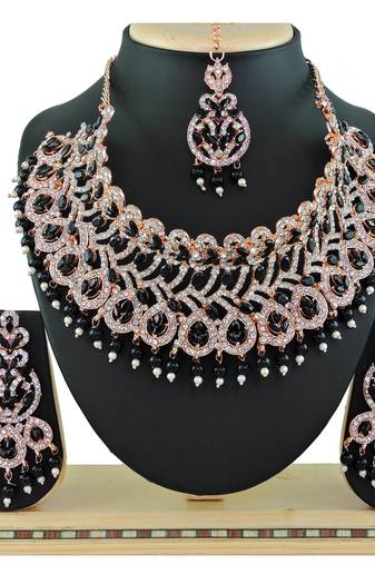 Black designer function wear ad necklace set