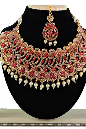 Red designer function wear ad necklace set
