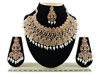 Gold designer function wear ad necklace set 1