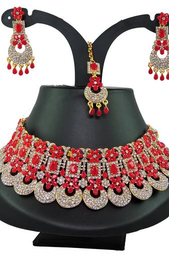 Red designer function wear ad necklace set