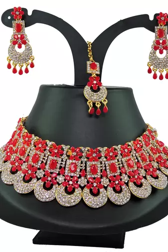 Red designer function wear ad necklace set
