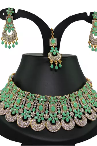 Green designer function wear ad necklace set