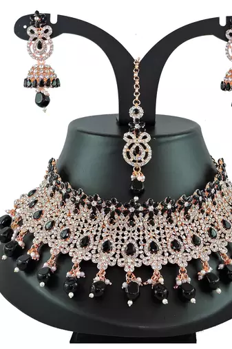 Black designer function wear ad necklace set