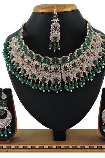 Green designer function wear ad necklace set
