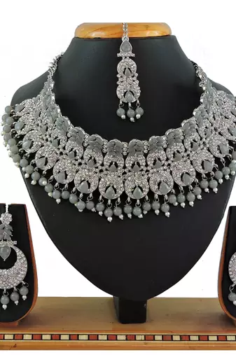 Grey designer function wear ad necklace set