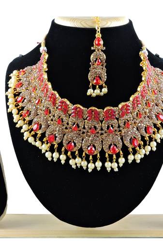 Red designer function wear ad necklace set