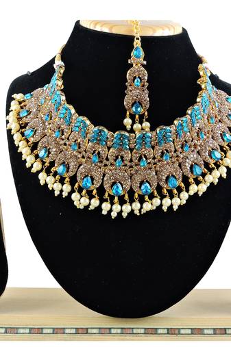 Turquoise designer function wear ad necklace set